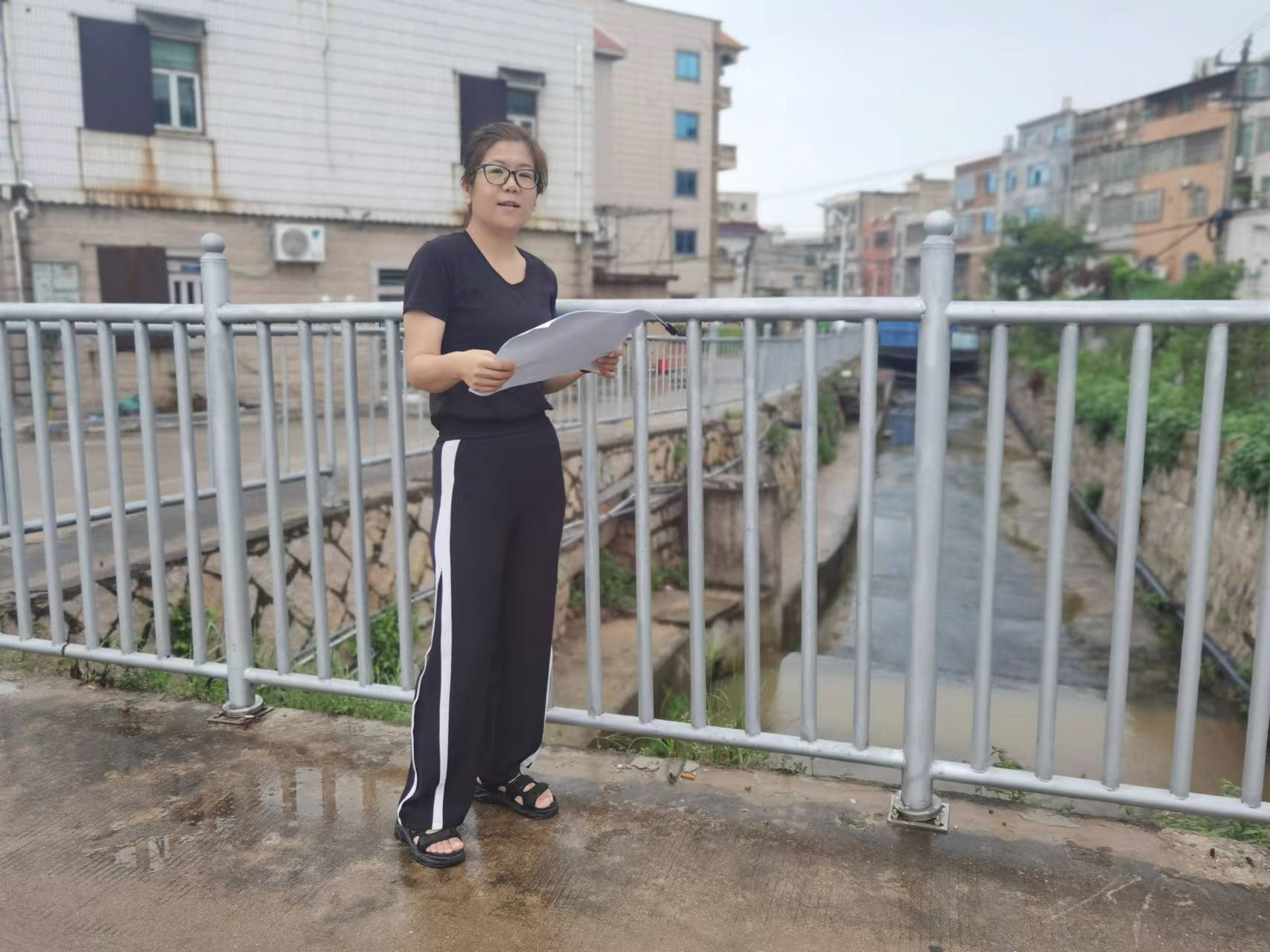 個人照1.jpg